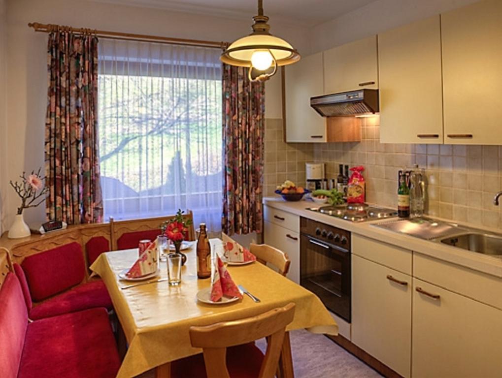 Haus Silvia Apartment เวอร์เฟนแวง ภายนอก รูปภาพ
